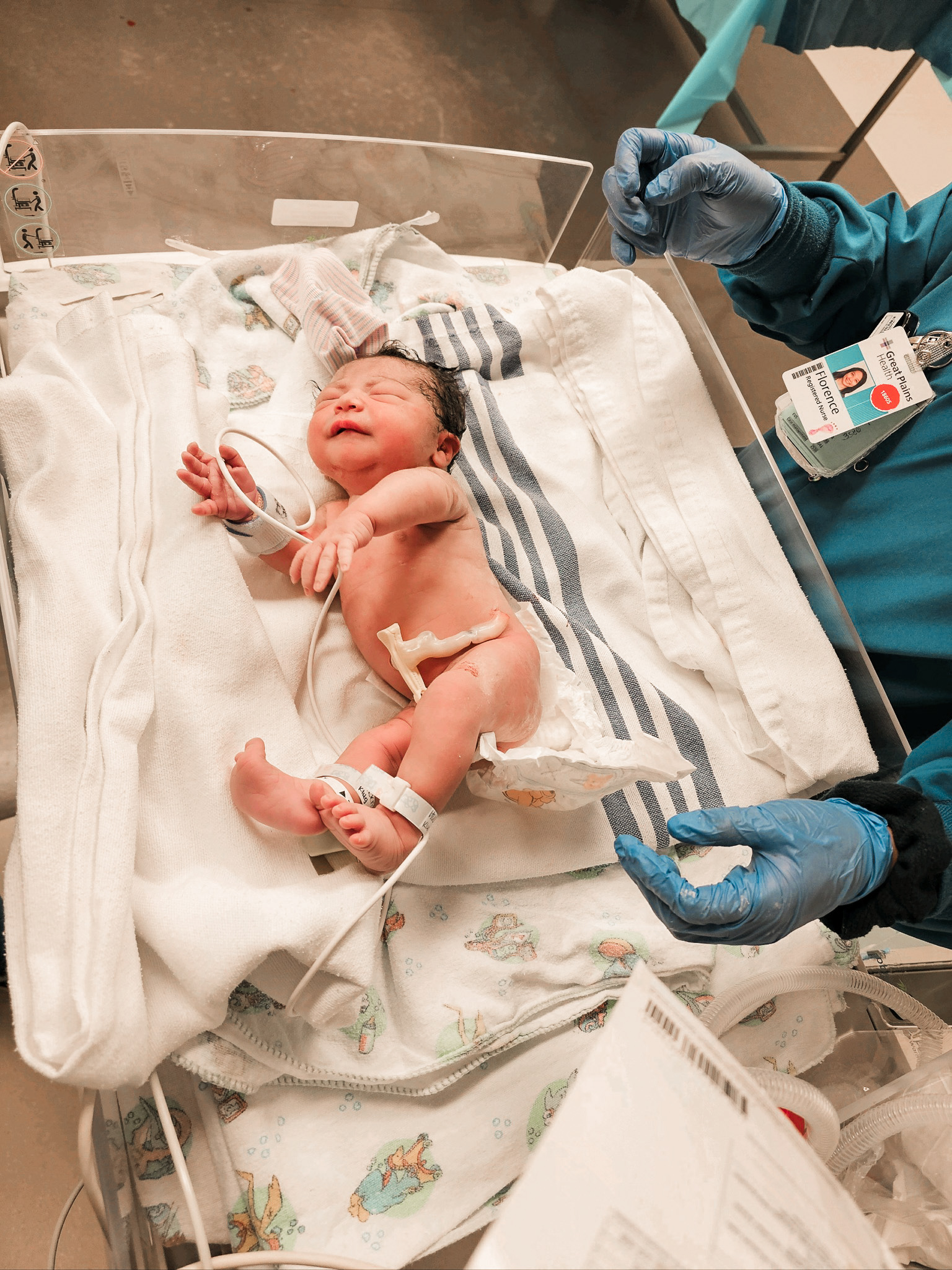 Labor and delivery and Fresh 48 photography portfolio image